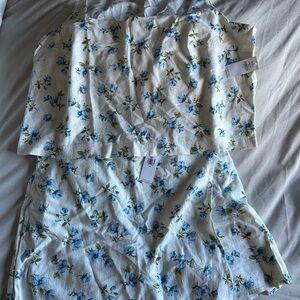 Old Navy White Floral Set with Blue and Green Accents